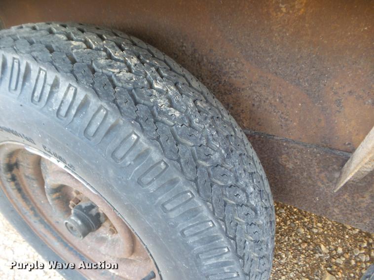 image for item DA5193 1990 Wells Cargo enclosed cargo trailer with generator