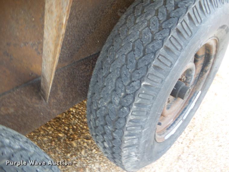 image for item DA5193 1990 Wells Cargo enclosed cargo trailer with generator