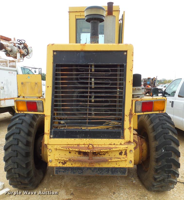 image for item DA5194 1987 Mitsubishi MG400 motor grader