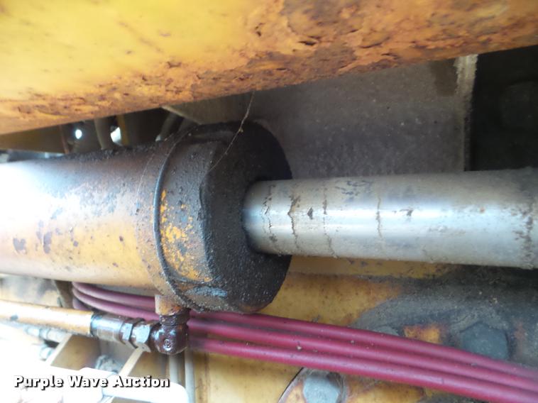 image for item DA5194 1987 Mitsubishi MG400 motor grader