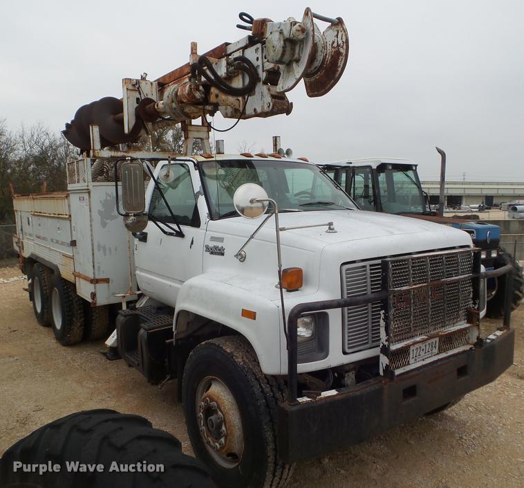 image for item DA5195 1995 GMC TopKick digger derrick truck