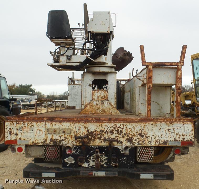 image for item DA5195 1995 GMC TopKick digger derrick truck