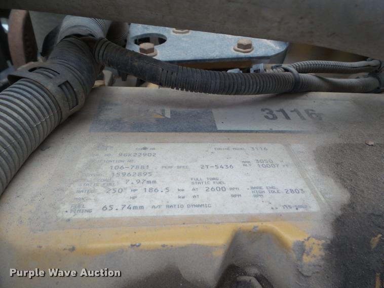 image for item DA5195 1995 GMC TopKick digger derrick truck