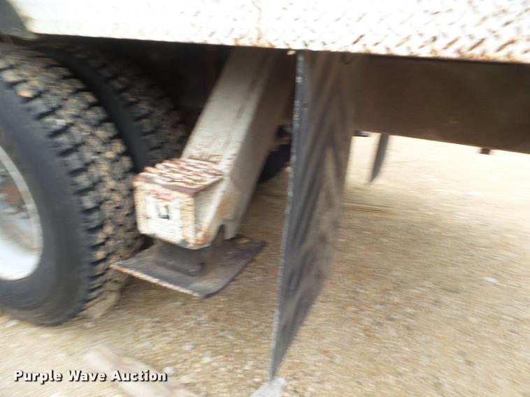 image for item DA5195 1995 GMC TopKick digger derrick truck