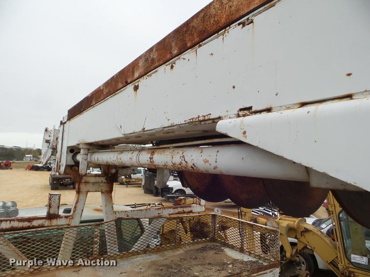 image for item DA5195 1995 GMC TopKick digger derrick truck