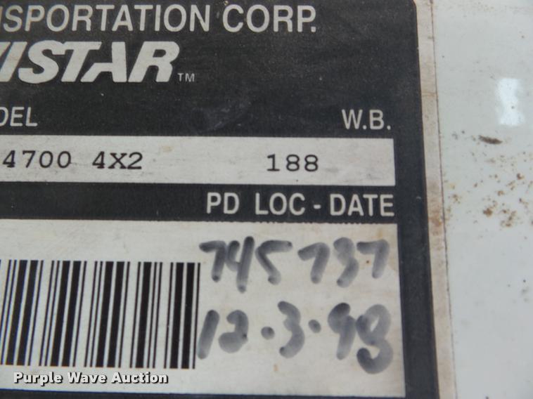 image for item DA5196 1999 International 4700 utility truck