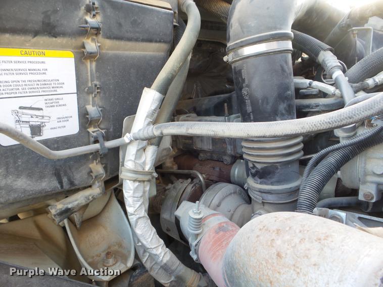 image for item DA5197 2008 International 7400 truck chassis