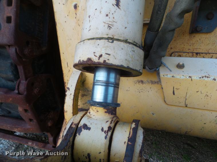 image for item DA5203 2004 Gehl SL7810 DXT skid steer