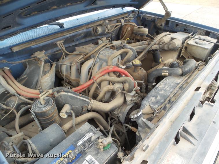 image for item DA5216 1989 Ford F150 pickup truck