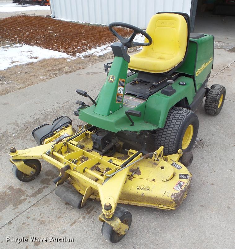 image for item DA5218 John Deere F725 lawn mower