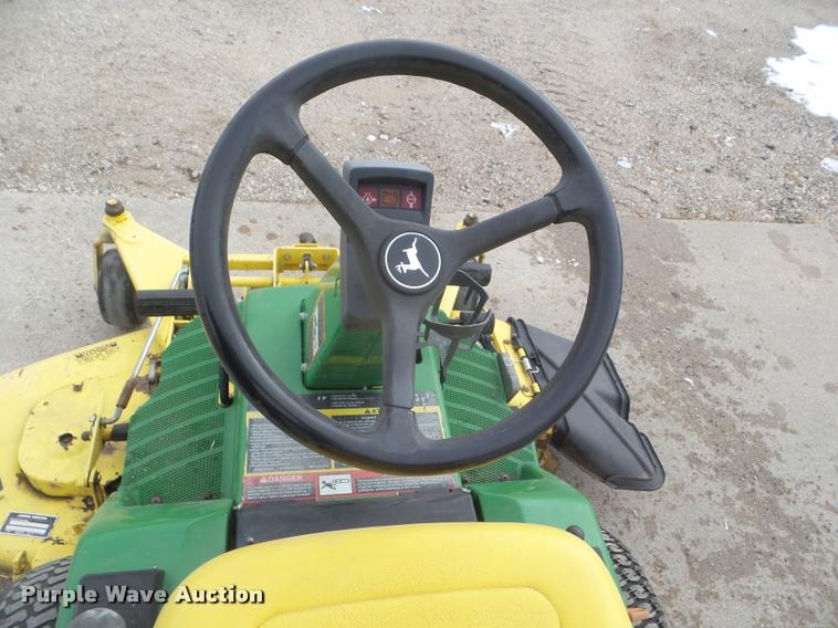 image for item DA5218 John Deere F725 lawn mower