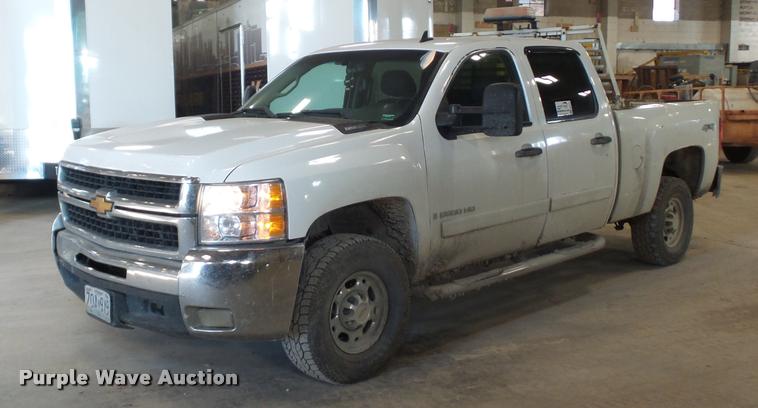 image for item DA5783 2007 Chevrolet Silverado 2500HD Crew Cab pickup truck
