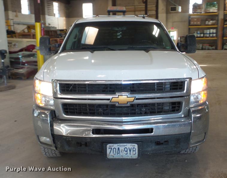 image for item DA5783 2007 Chevrolet Silverado 2500HD Crew Cab pickup truck