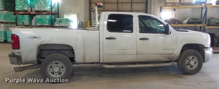 image for item DA5783 2007 Chevrolet Silverado 2500HD Crew Cab pickup truck