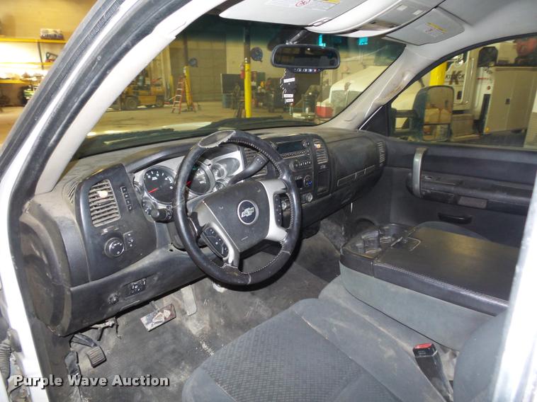 image for item DA5783 2007 Chevrolet Silverado 2500HD Crew Cab pickup truck
