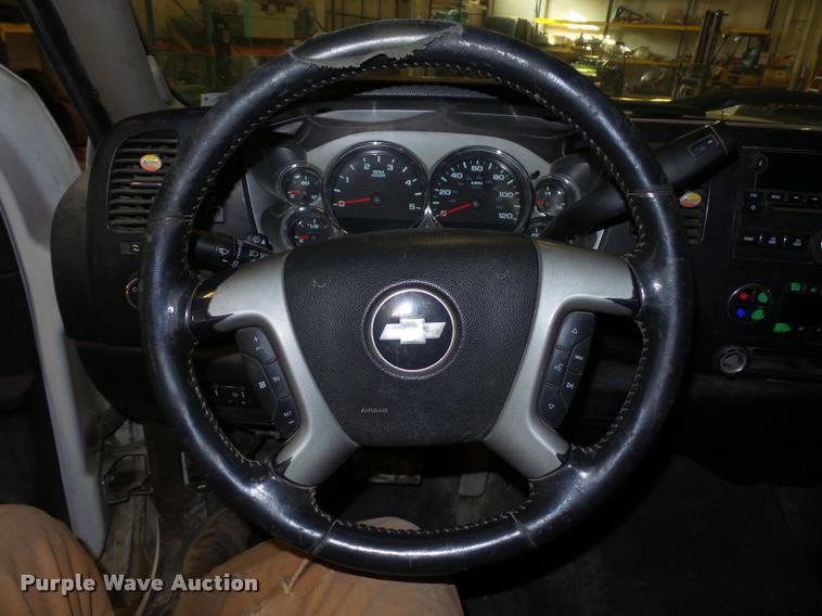 image for item DA5783 2007 Chevrolet Silverado 2500HD Crew Cab pickup truck