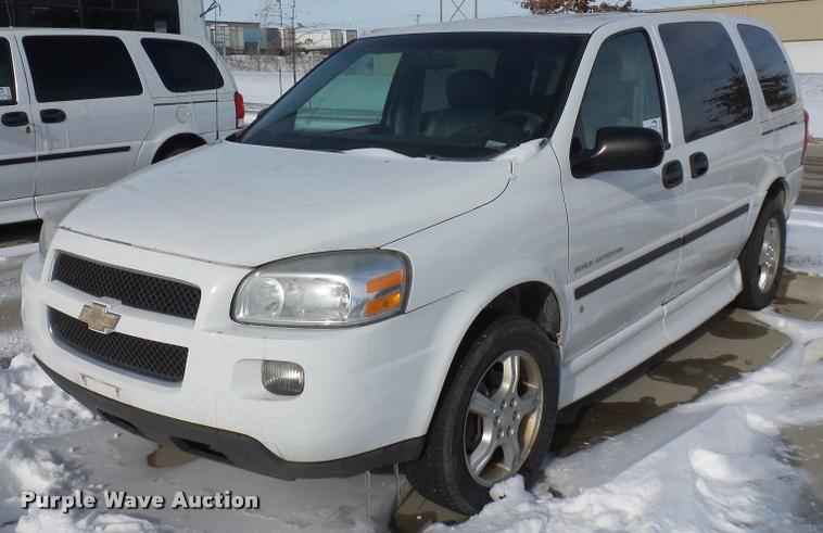 image for item DA5792 2006 Chevrolet Uplander van