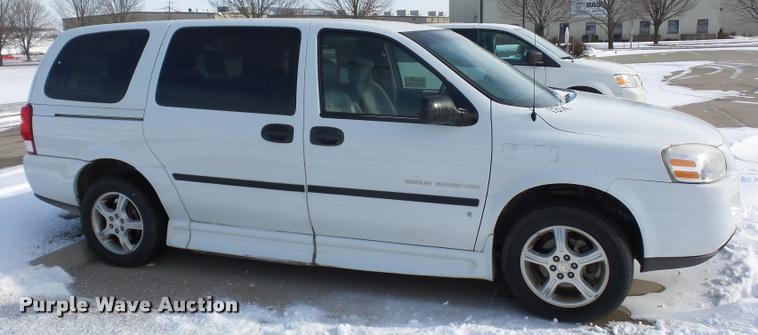 image for item DA5792 2006 Chevrolet Uplander van