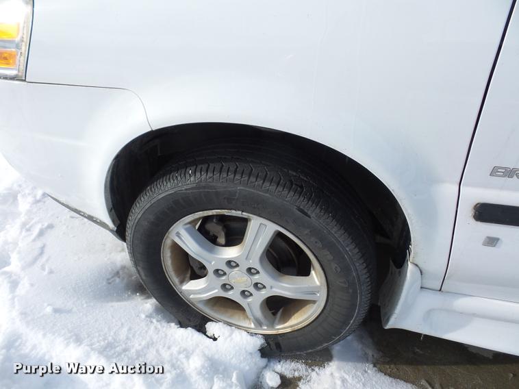 image for item DA5792 2006 Chevrolet Uplander van