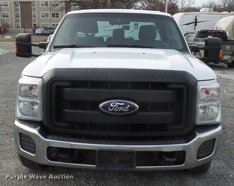 image for item DA5799 2015 Ford F250 Super Duty SuperCab pickup truck