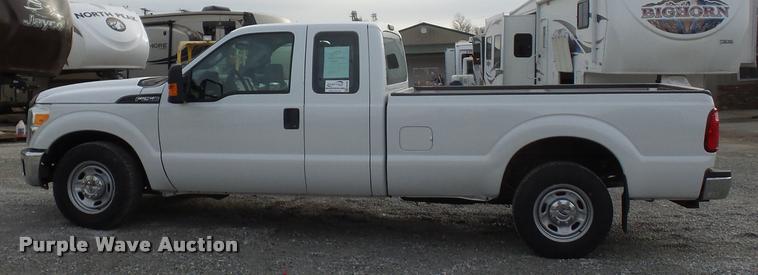 image for item DA5799 2015 Ford F250 Super Duty SuperCab pickup truck