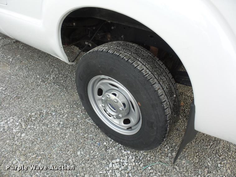 image for item DA5799 2015 Ford F250 Super Duty SuperCab pickup truck