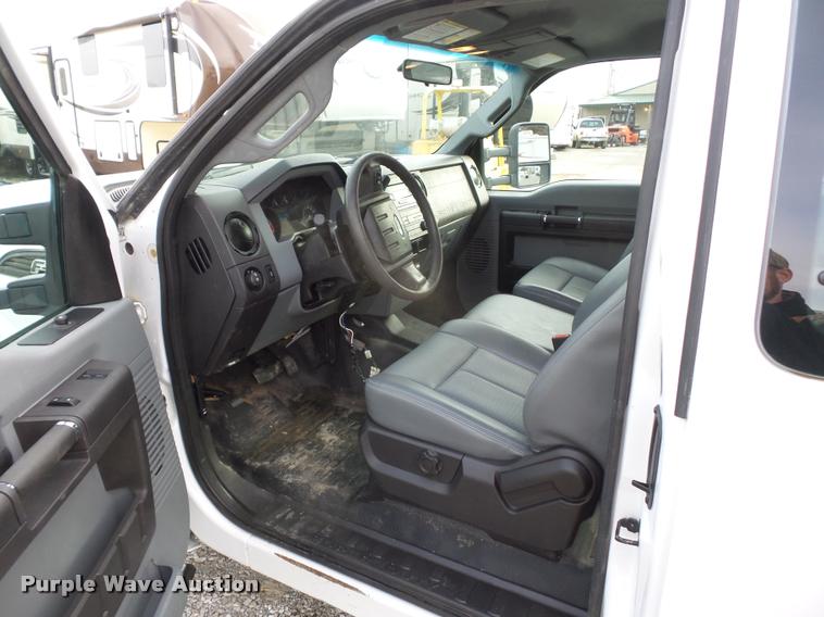 image for item DA5799 2015 Ford F250 Super Duty SuperCab pickup truck