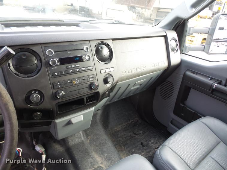 image for item DA5799 2015 Ford F250 Super Duty SuperCab pickup truck