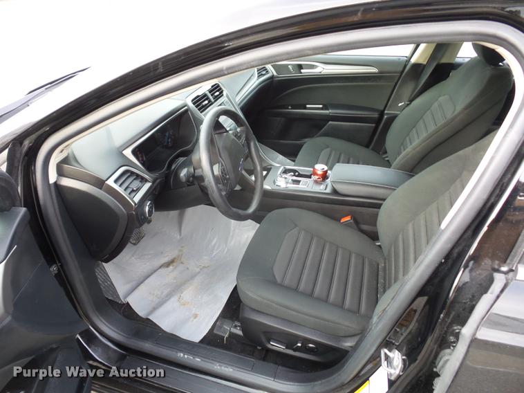 image for item DA5800 2017 Ford Fusion