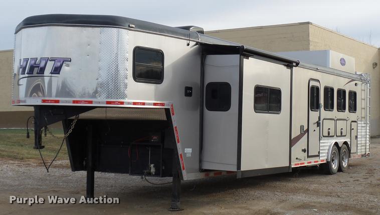 image for item DA5801 2014 Hoosier horse trailer