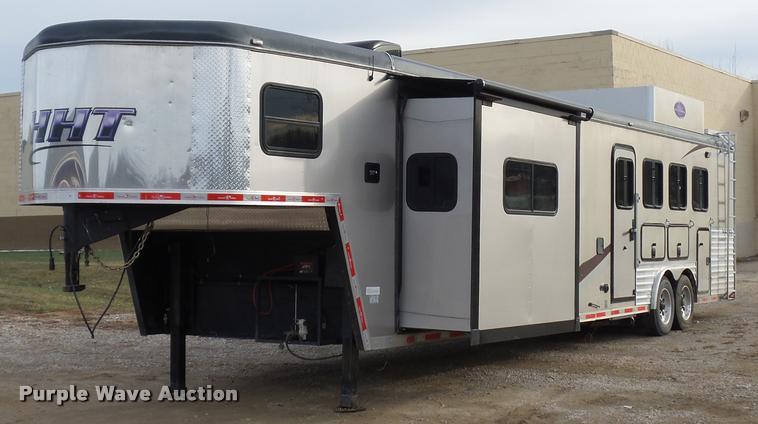image for item DA5801 2014 Hoosier horse trailer
