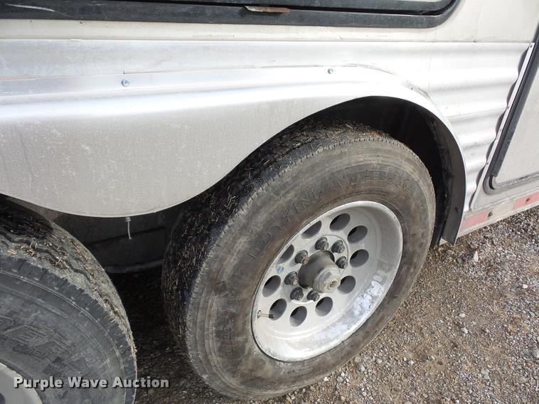 image for item DA5801 2014 Hoosier horse trailer