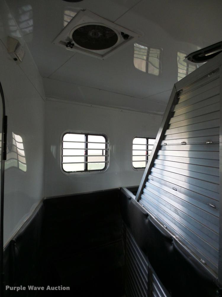 image for item DA5801 2014 Hoosier horse trailer