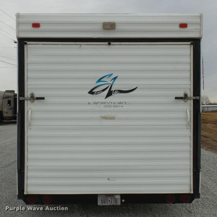 image for item DA5803 2005 Weekend Warrior Superlite camper