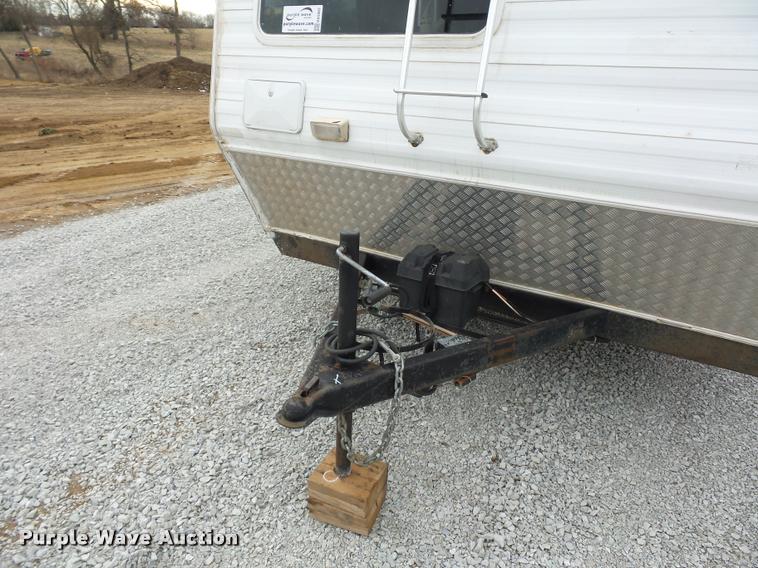 image for item DA5803 2005 Weekend Warrior Superlite camper