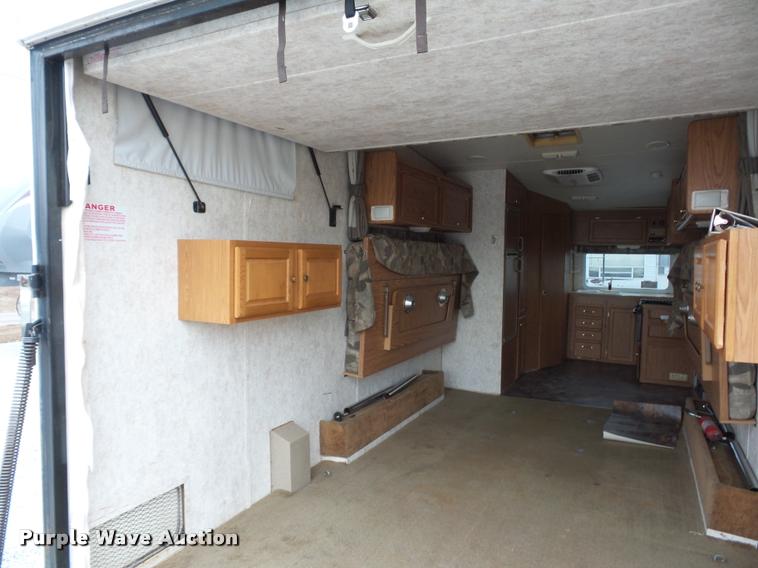 image for item DA5803 2005 Weekend Warrior Superlite camper