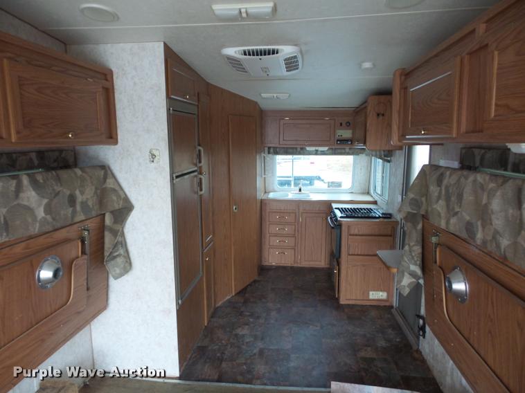 image for item DA5803 2005 Weekend Warrior Superlite camper