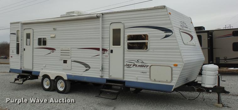 image for item DA5804 2004 Jayco Jayflight camper