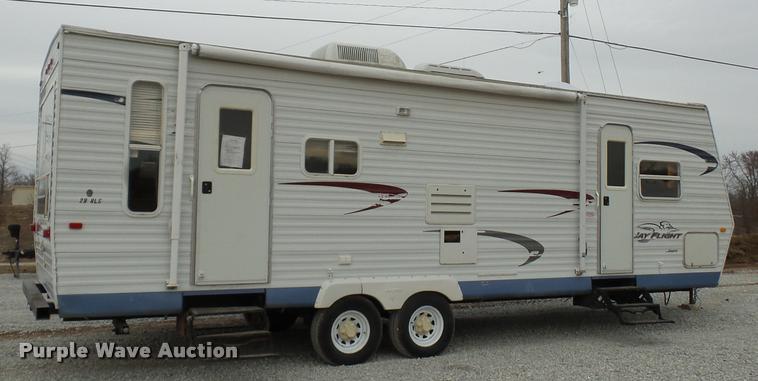 image for item DA5804 2004 Jayco Jayflight camper