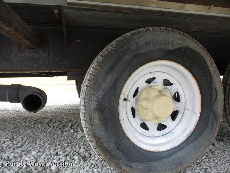 image for item DA5804 2004 Jayco Jayflight camper