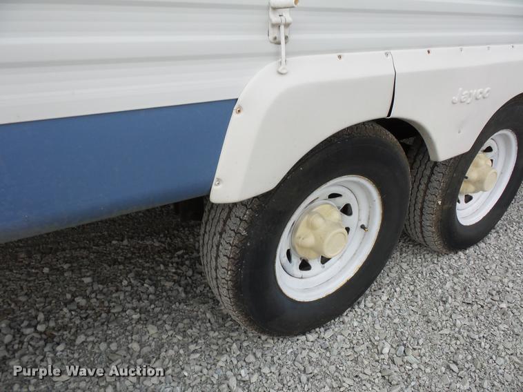 image for item DA5804 2004 Jayco Jayflight camper