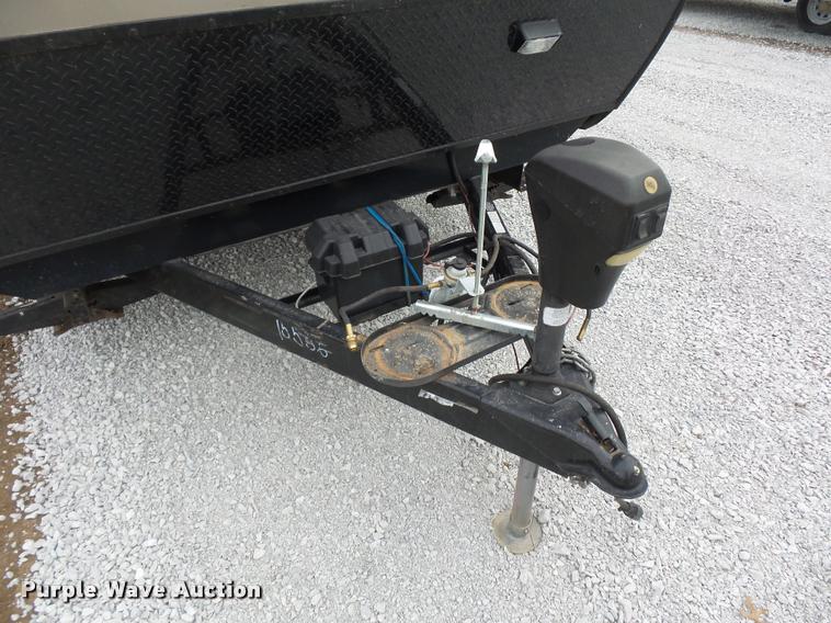 image for item DA5805 2013 Solaire Ultra-Lite camper