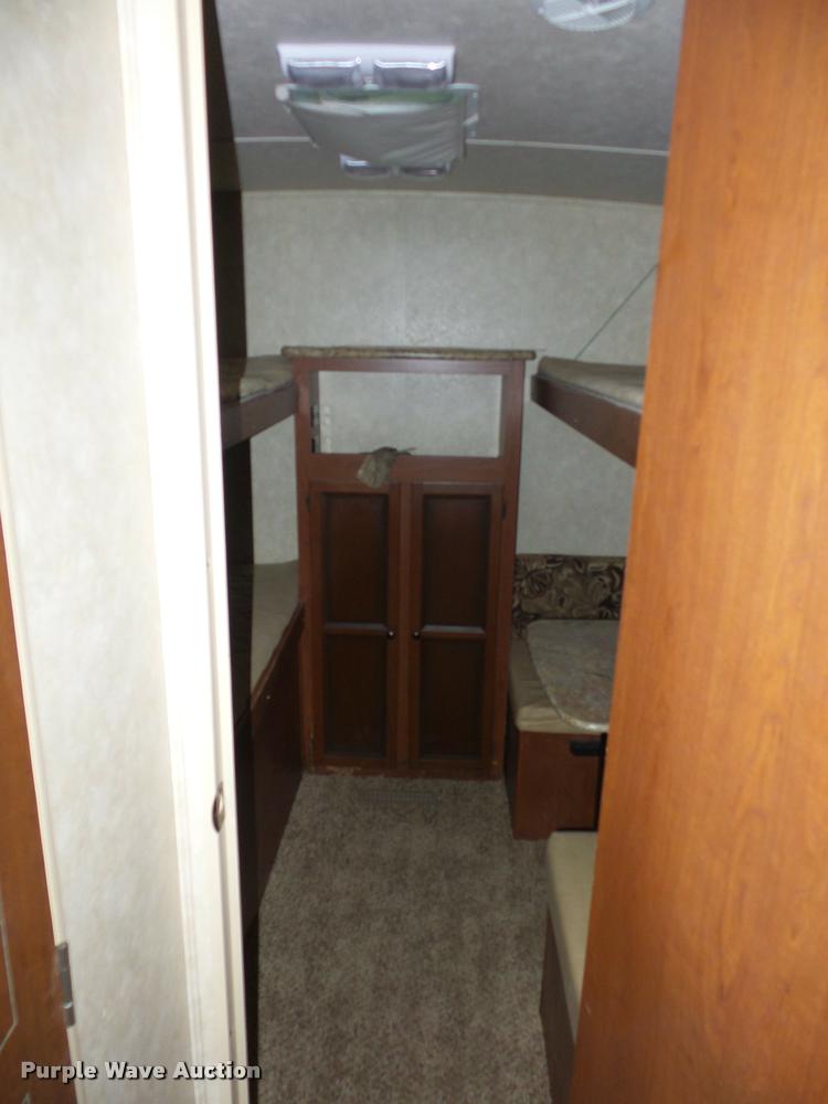 image for item DA5805 2013 Solaire Ultra-Lite camper