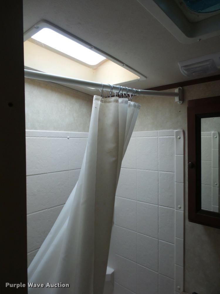 image for item DA5805 2013 Solaire Ultra-Lite camper