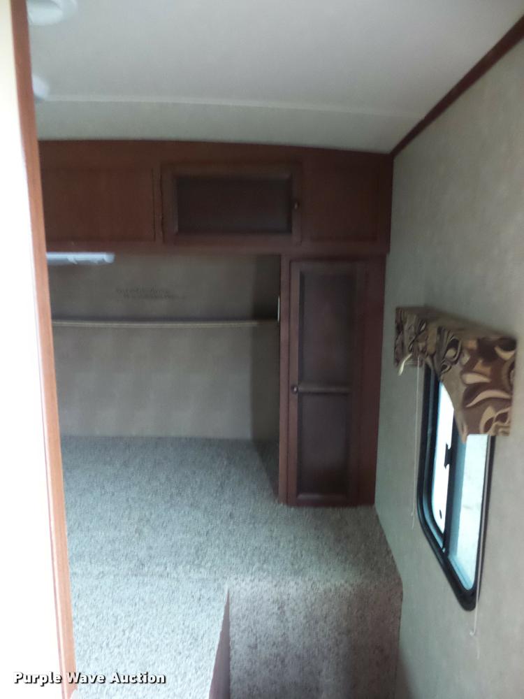 image for item DA5805 2013 Solaire Ultra-Lite camper