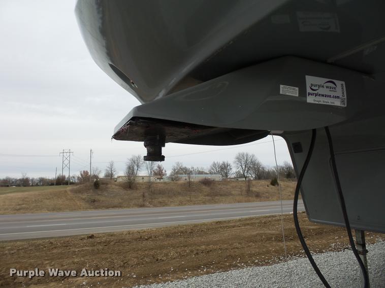 image for item DA5806 2012 Greystone 33QX camper