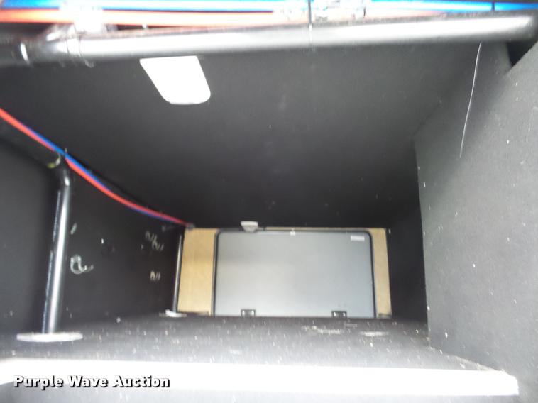 image for item DA5806 2012 Greystone 33QX camper