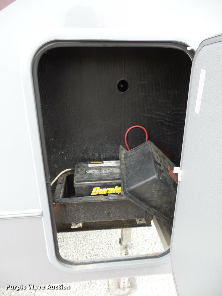 image for item DA5806 2012 Greystone 33QX camper