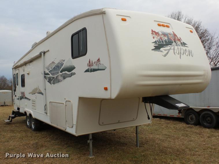 image for item DA5809 2006 Aspen 290 camper