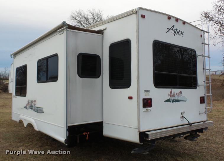 image for item DA5809 2006 Aspen 290 camper